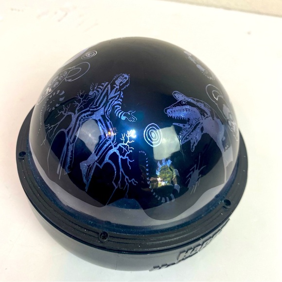 Beetlejuice Led Rotating Shadow Light Projector - Picture 3 of 6